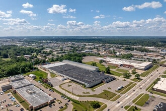 12001 Farmington Rd, Livonia, MI - VUE AÉRIENNE  vue de carte - Image1