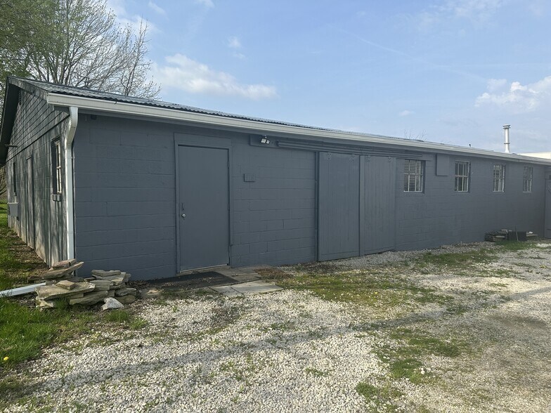 918 W 130th St, Brunswick, OH à louer - Photo de l’immeuble – Image 3 sur 13