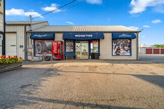 Plus de détails pour 821 E Main St, Clarksville, AR - Local commercial à vendre