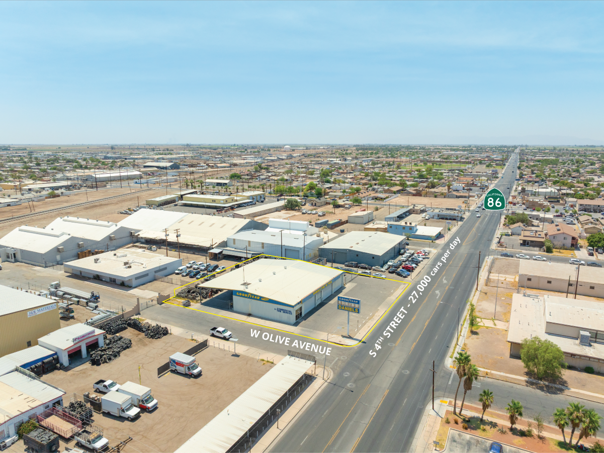 315 S 4th St, El Centro, CA à vendre Photo principale– Image 1 sur 9