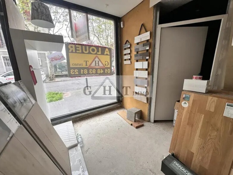Local commercial dans Alfortville à louer - Photo de l’immeuble – Image 3 sur 7