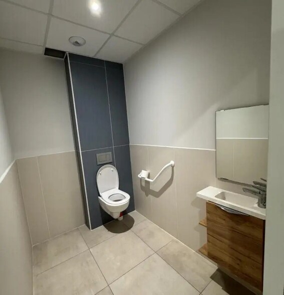 Bureaux/Médical dans Bruges à louer - Photo intérieure – Image 3 sur 5