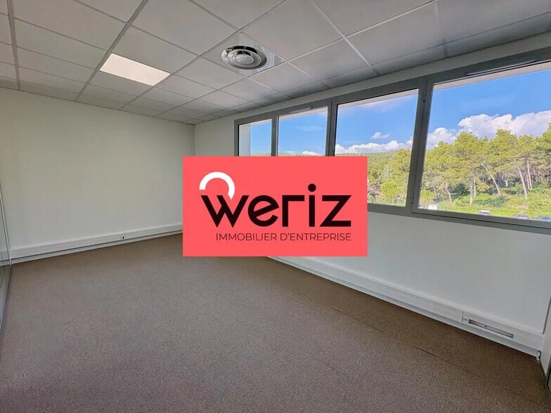 Bureau dans Cassis à louer - Photo de l’immeuble – Image 3 sur 7