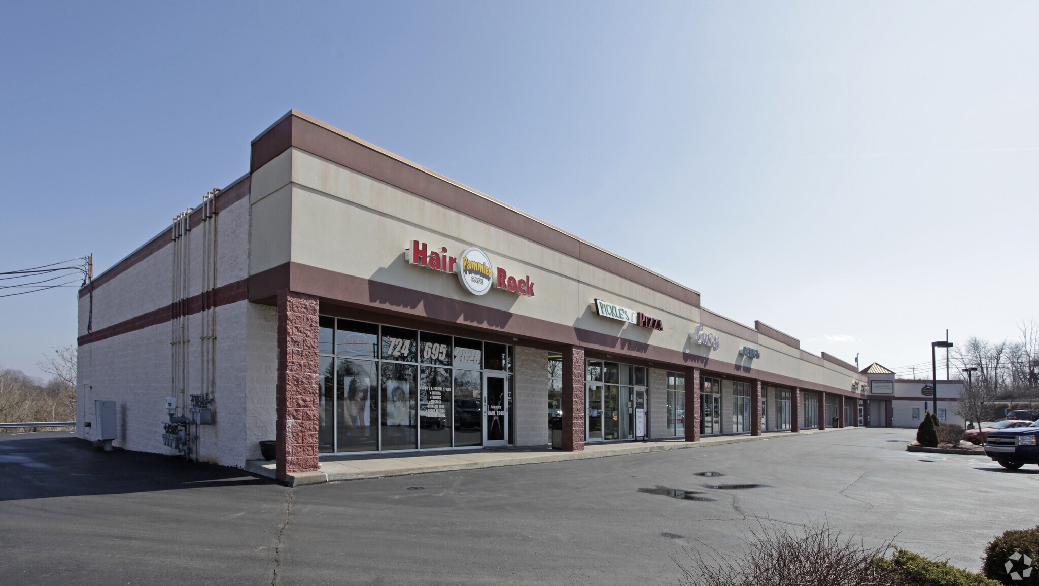 100 Imperial Plaza Dr, Imperial, PA à louer Photo principale– Image 1 sur 5