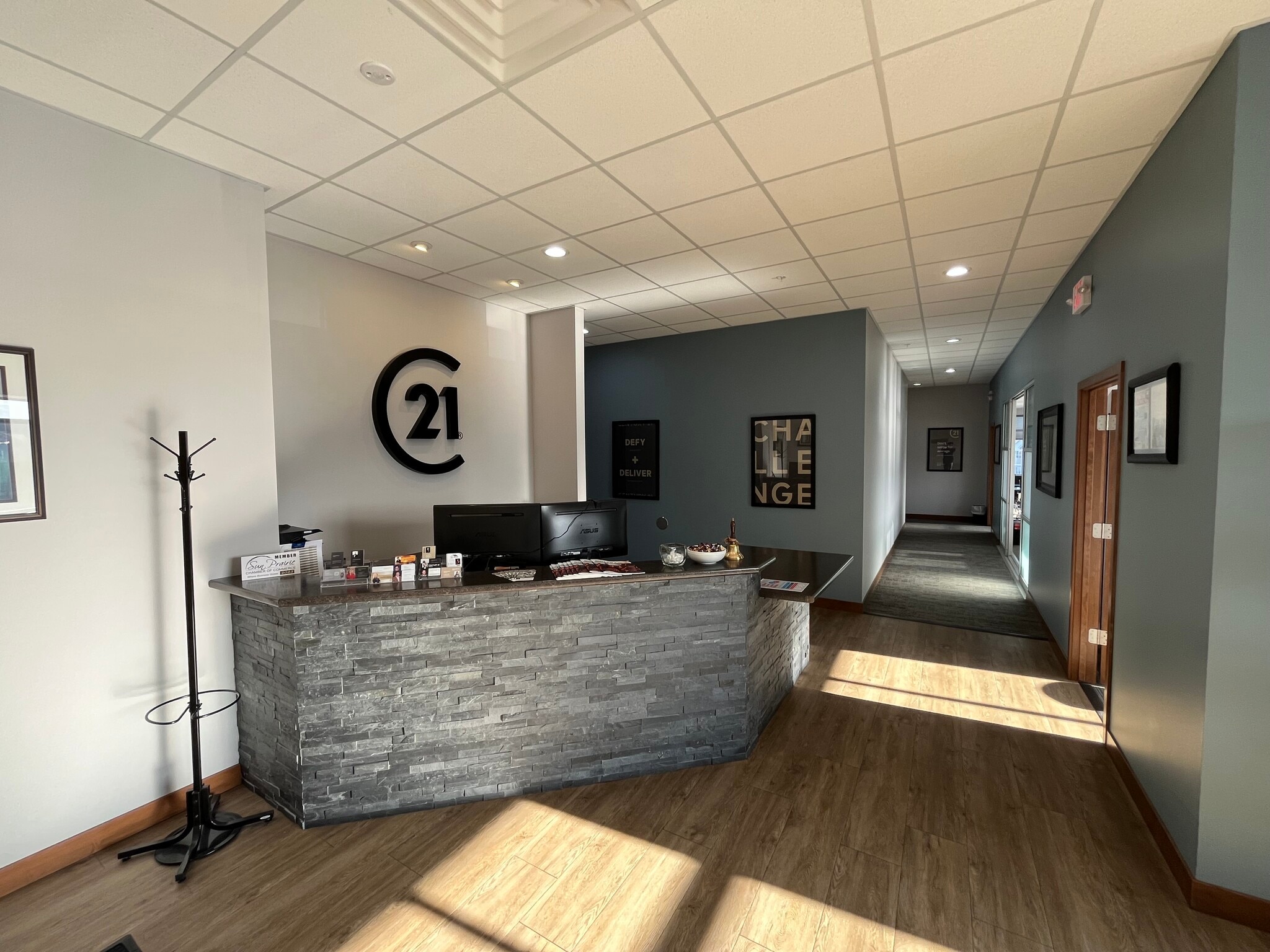 695 S Grand Ave, Sun Prairie, WI à louer Photo intérieure– Image 1 sur 4