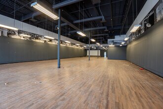 5600 Boul des Gradins, Québec, QC à louer Photo intérieure– Image 2 sur 3