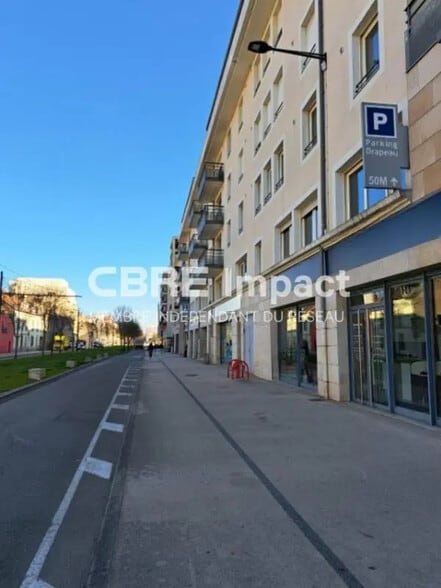 Bureau dans Dijon à vendre - Photo de l’immeuble – Image 1 sur 4