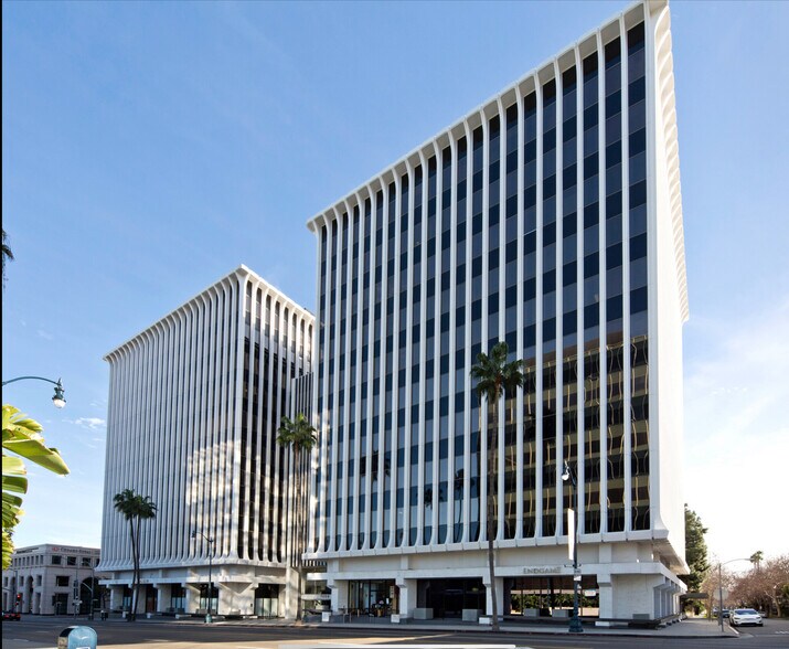9100 Wilshire Blvd, Beverly Hills, CA à louer - Photo de l’immeuble – Image 2 sur 10