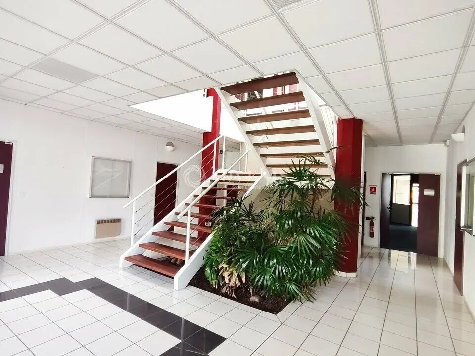 Bureau dans Montpellier à louer Photo de l’immeuble– Image 1 sur 8