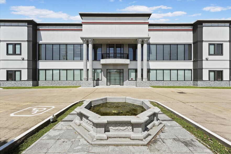 9200 W Sam Houston Pky S, Houston, TX à louer - Photo de l’immeuble – Image 1 sur 53