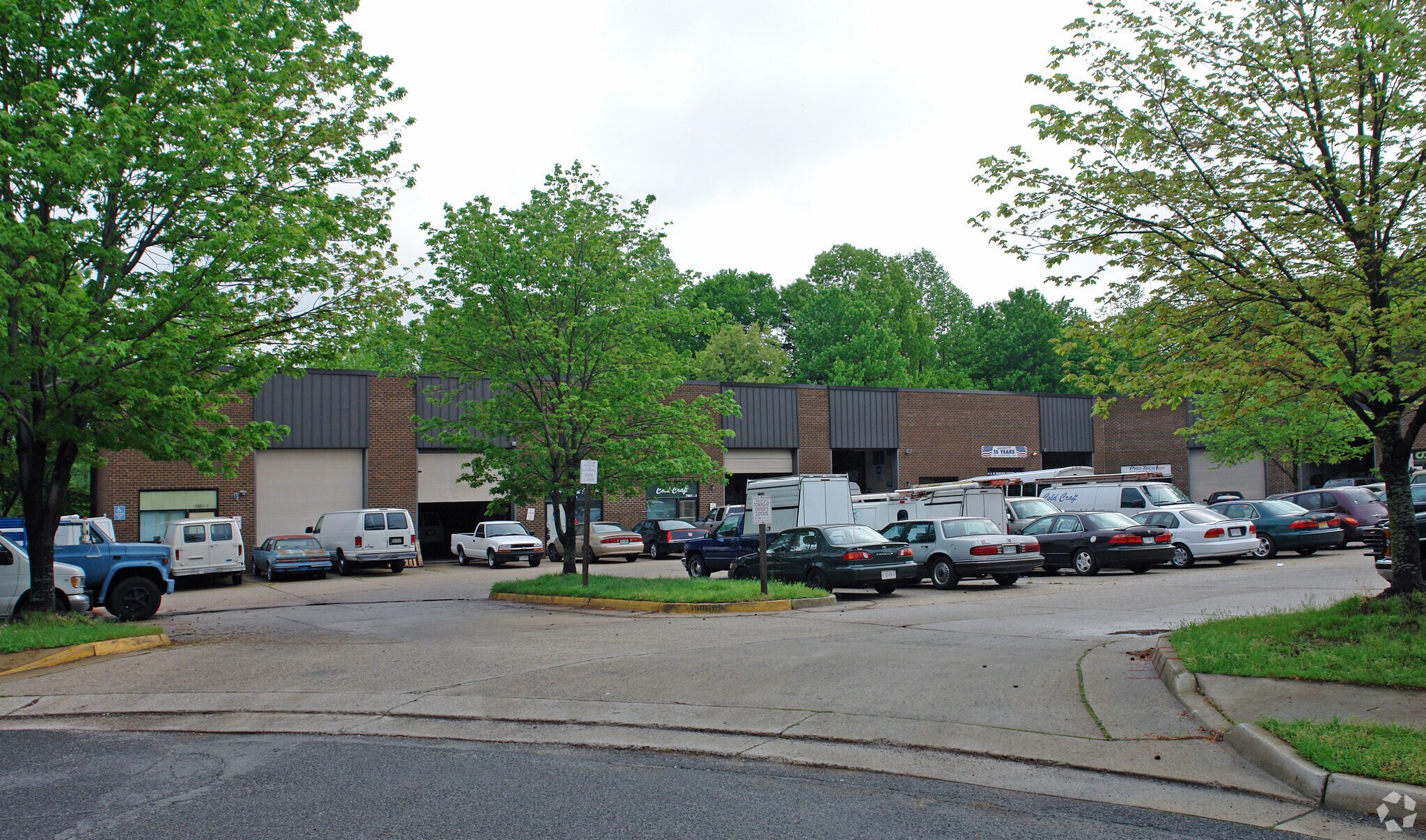 7901-7903 Hill Park Ct, Lorton, VA à louer Photo principale– Image 1 sur 4