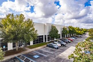 Plus de détails pour 8600-8655 Elm Fair Blvd, Tampa, FL - Industriel/Logistique à louer