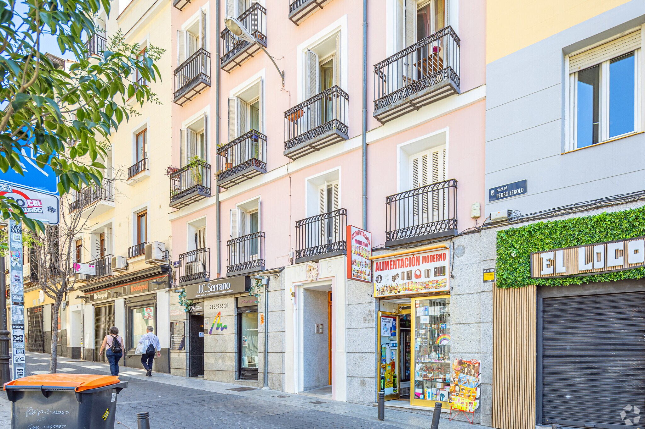 Immeuble residentiel dans Madrid, Madrid à vendre Photo de l’immeuble– Image 1 sur 5