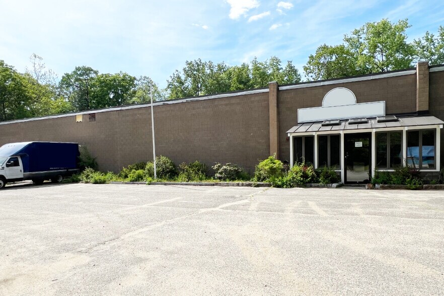 1 Railroad St, Swanzey, NH à vendre - Photo de l’immeuble – Image 1 sur 2