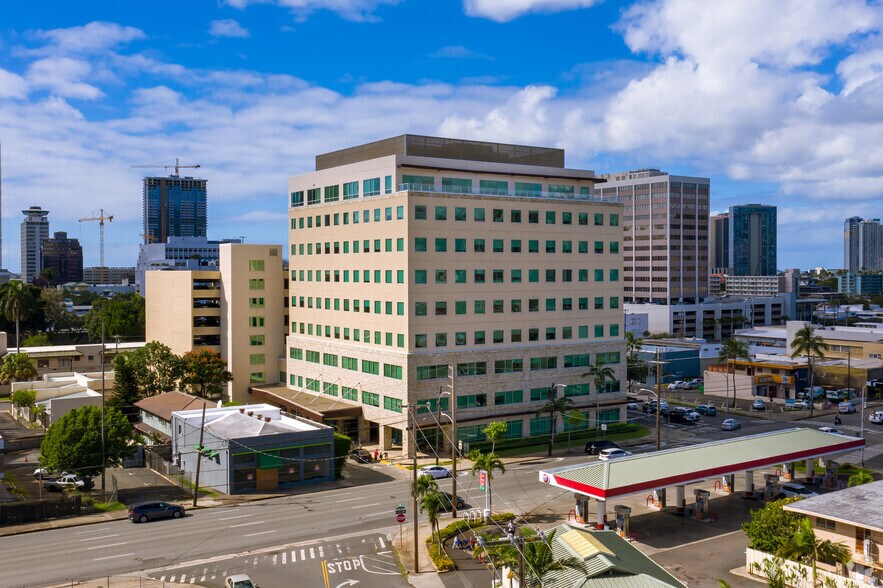 1401 S Beretania St, Honolulu, HI à louer - Photo principale – Image 1 sur 18