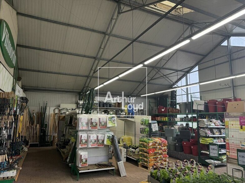 Local commercial dans Nemours à vendre - Photo intérieure – Image 2 sur 5