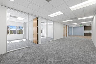 2 Executive Cir, Irvine, CA à louer Photo intérieure– Image 1 sur 11
