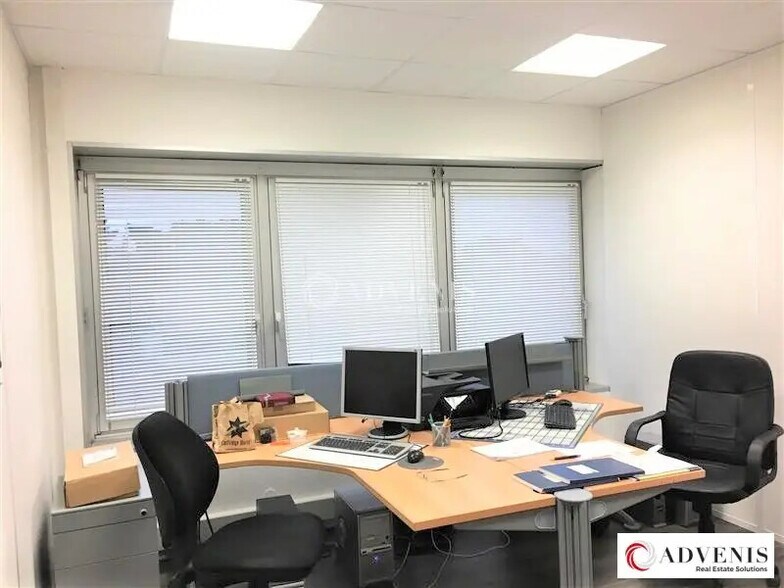 Bureau dans Mérignac à louer - Photo de l’immeuble – Image 3 sur 3