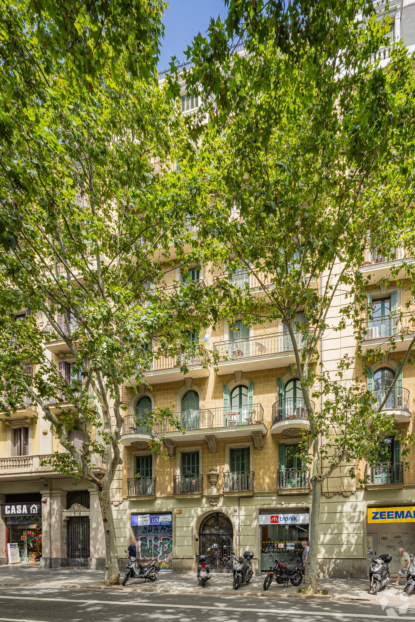 Carrer de Còrsega, 435, Barcelone, Barcelona à louer Photo principale– Image 1 sur 3