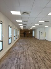 Rue Sainte Barbe, Marseille à louer Photo intérieure– Image 2 sur 4