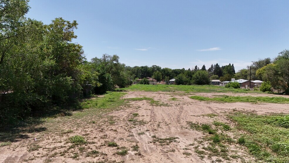 1116 Isleta Blvd SW, Albuquerque, NM à vendre - Photo de l’immeuble – Image 3 sur 4