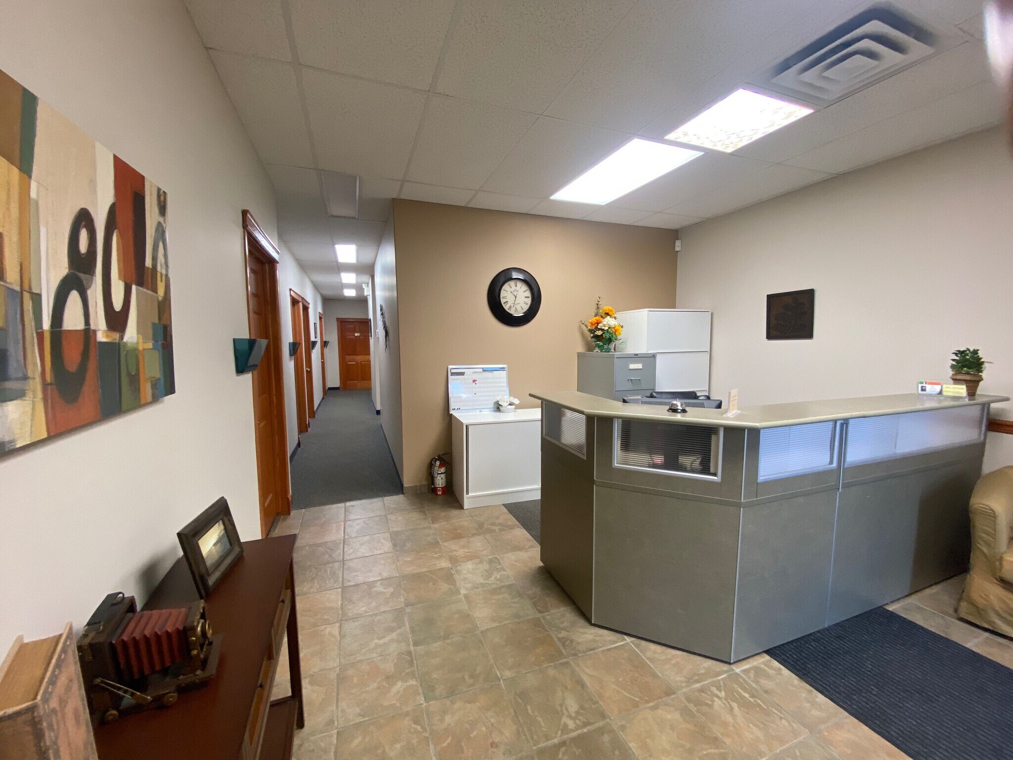 130 Broadway Blvd, Sherwood Park, AB à louer Photo principale– Image 1 sur 16