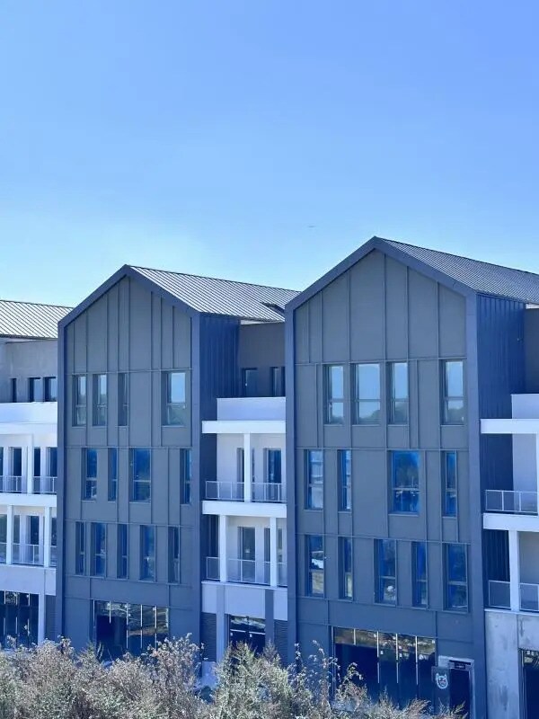 Local commercial dans Serris à louer Photo de l’immeuble– Image 1 sur 13