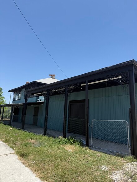 1624 4th St S, Saint Petersburg, FL à louer - Photo de l’immeuble – Image 2 sur 13