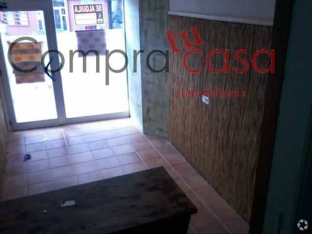 Local commercial dans Segovia, Segovia à vendre - Photo de l’immeuble – Image 3 sur 3