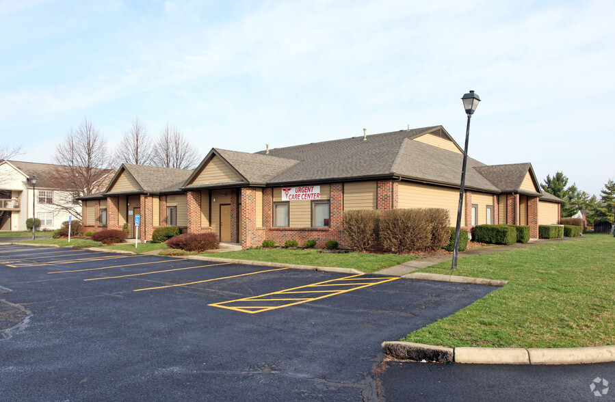 710-720 Worthington Woods Blvd, Worthington, OH à louer - Photo principale – Image 1 sur 6