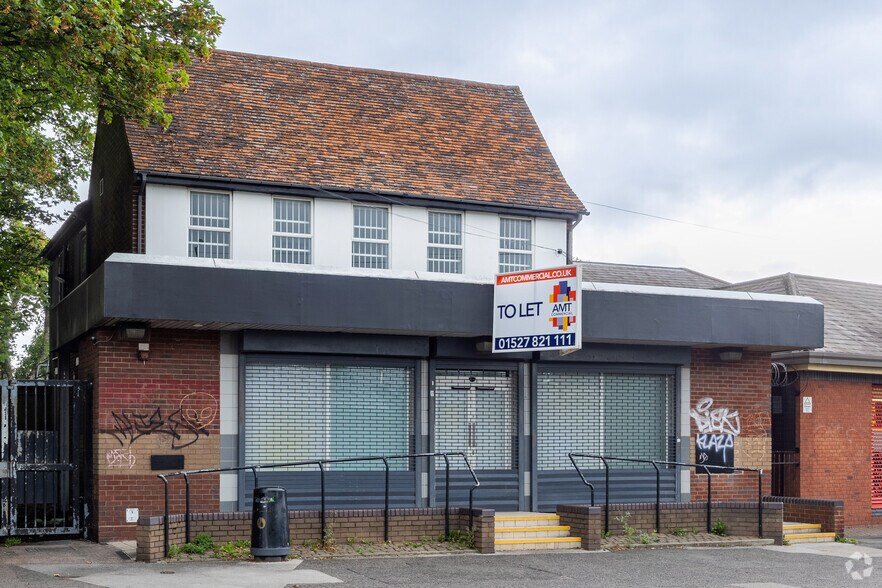 595 Kingstanding Rd, Birmingham à louer - Photo principale – Image 2 sur 3
