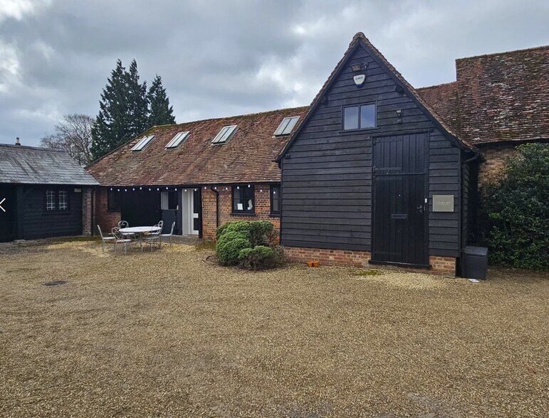 Redbournbury Ln, St Albans à louer - Photo de l’immeuble – Image 2 sur 3