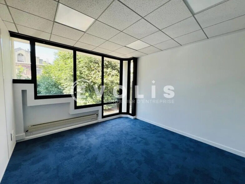 Bureau dans Lagny-sur-Marne à louer - Photo de l’immeuble – Image 3 sur 17