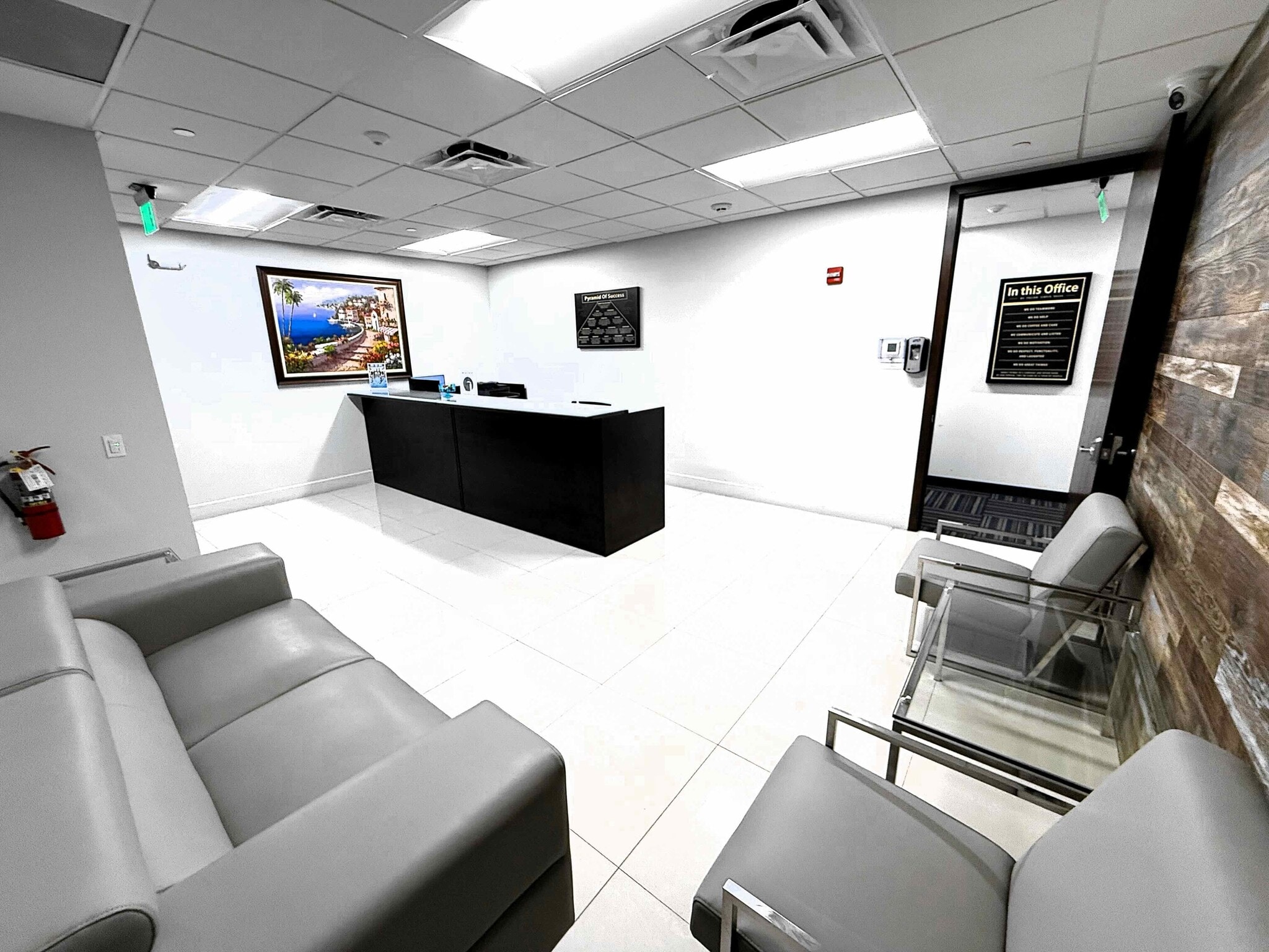 1901 W Cypress Creek Rd, Fort Lauderdale, FL à louer Photo de l’immeuble– Image 1 sur 4