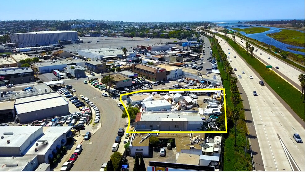 3950-3970 Hicock St, San Diego, CA à vendre - Photo de l’immeuble – Image 3 sur 4