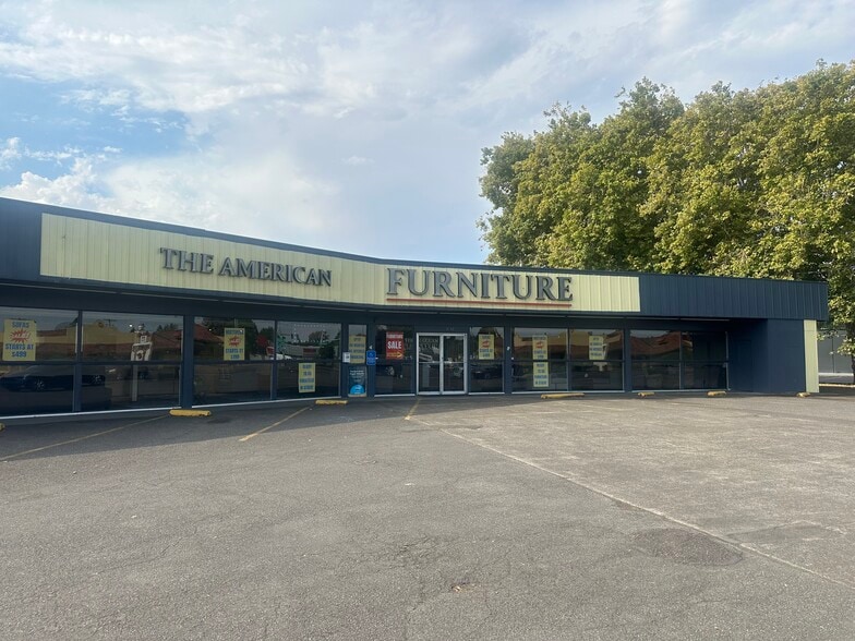 2142 Santiam Hwy SE, Albany, OR à vendre - Photo de l’immeuble – Image 2 sur 6