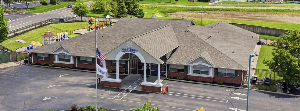 790 N Main St, Springboro, OH à vendre - Photo de l’immeuble – Image 3 sur 21