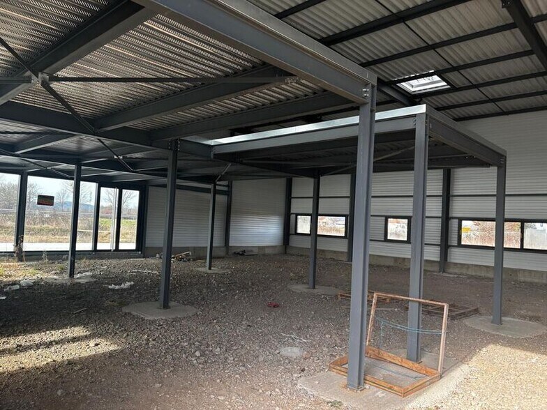 Local d'activités dans Marclopt à vendre - Photo de la construction – Image 2 sur 8
