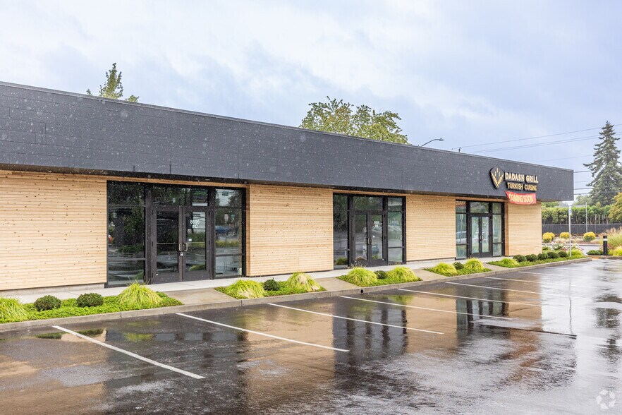 8510 NE Mill Plain Blvd, Vancouver, WA à louer - Photo de l’immeuble – Image 3 sur 3