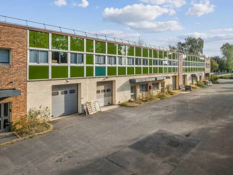 4 Avenue Des Andes, Les Ulis à louer - Photo de l’immeuble – Image 3 sur 11