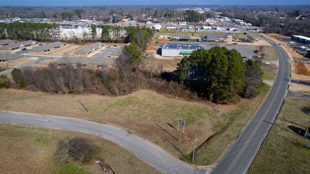 Lot 9 A/M Commercial Dr, Athens, AL à vendre Photo principale– Image 1 sur 8