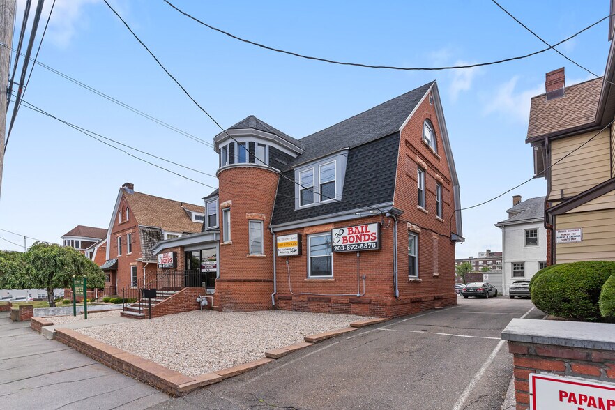 285 Congress St, Bridgeport, CT à vendre - Photo de l’immeuble – Image 3 sur 45