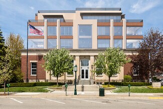 Plus de détails pour 320 Martin St, Birmingham, MI - Bureau à louer