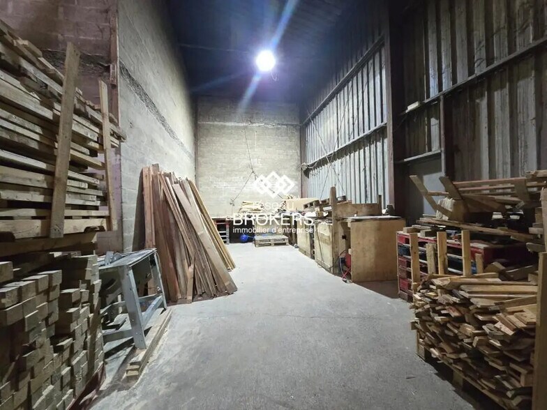 Industriel/Logistique dans Goussainville à vendre - Photo de l’immeuble – Image 3 sur 6