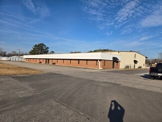 Plus de détails pour 1682 Middle River Loop, Fayetteville, NC - Bureau à louer