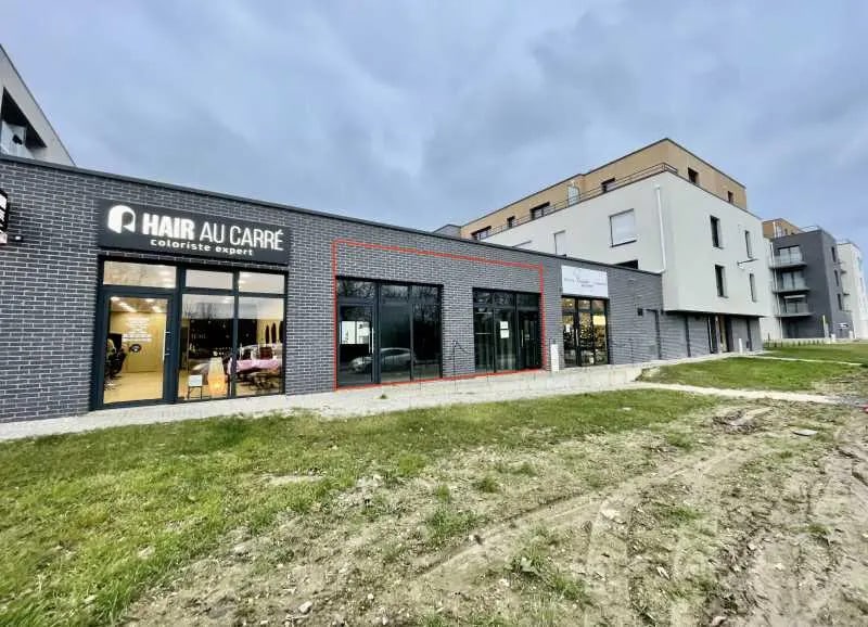 Local commercial dans Bihorel à louer - Photo de l’immeuble – Image 1 sur 2