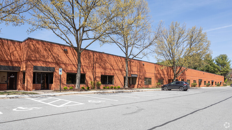 11438 Cronridge Dr, Owings Mills, MD à louer - Photo de l’immeuble – Image 3 sur 13