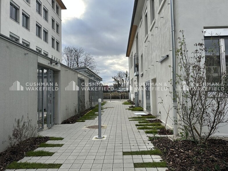 Rue De La Coopérative, Strasbourg à louer - Photo de l’immeuble – Image 1 sur 11