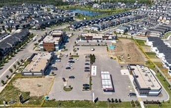 8305 Chappelle Way SW, Edmonton, AB - Vue aérienne vue de carte