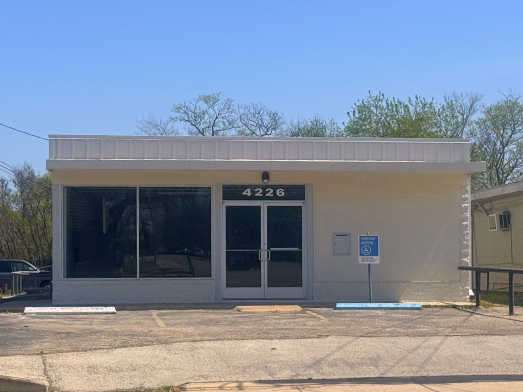 4226 Blanco Rd, San Antonio, TX à louer Photo de l’immeuble– Image 1 sur 4
